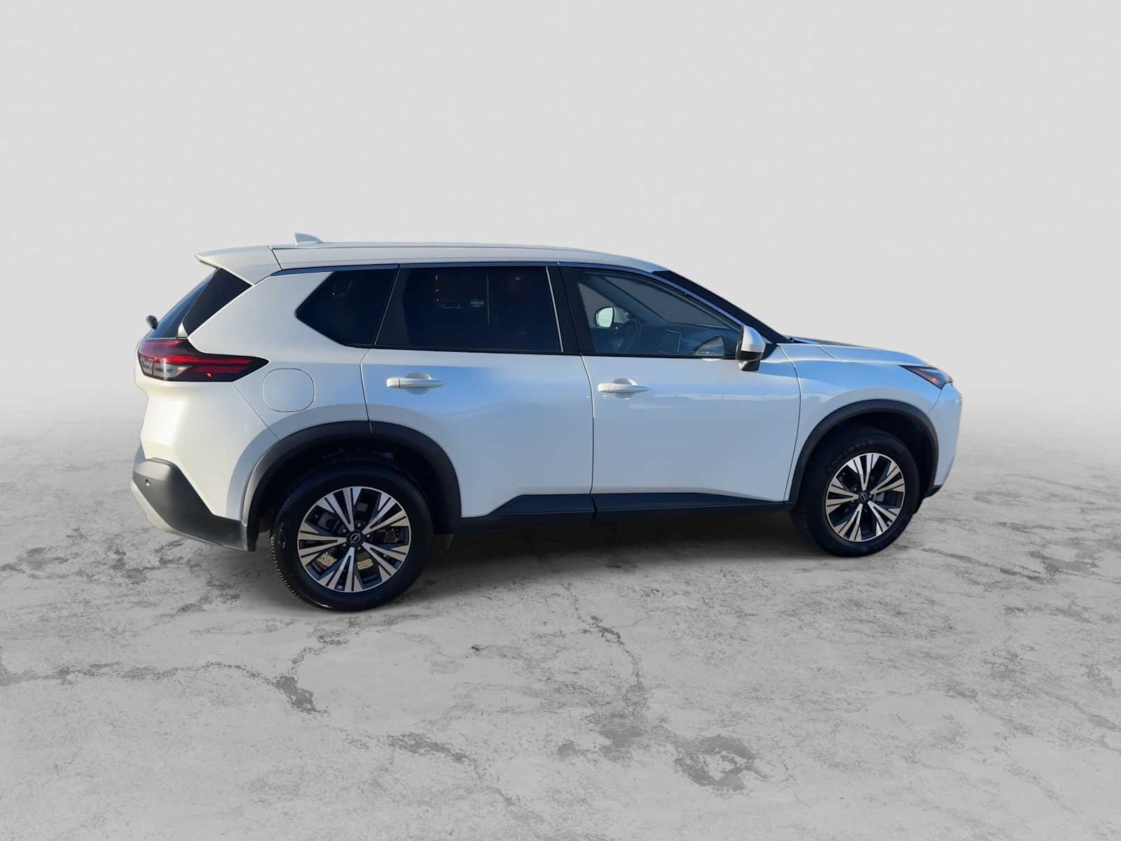 Thumbnail: 2023 Nissan Rogue - 9