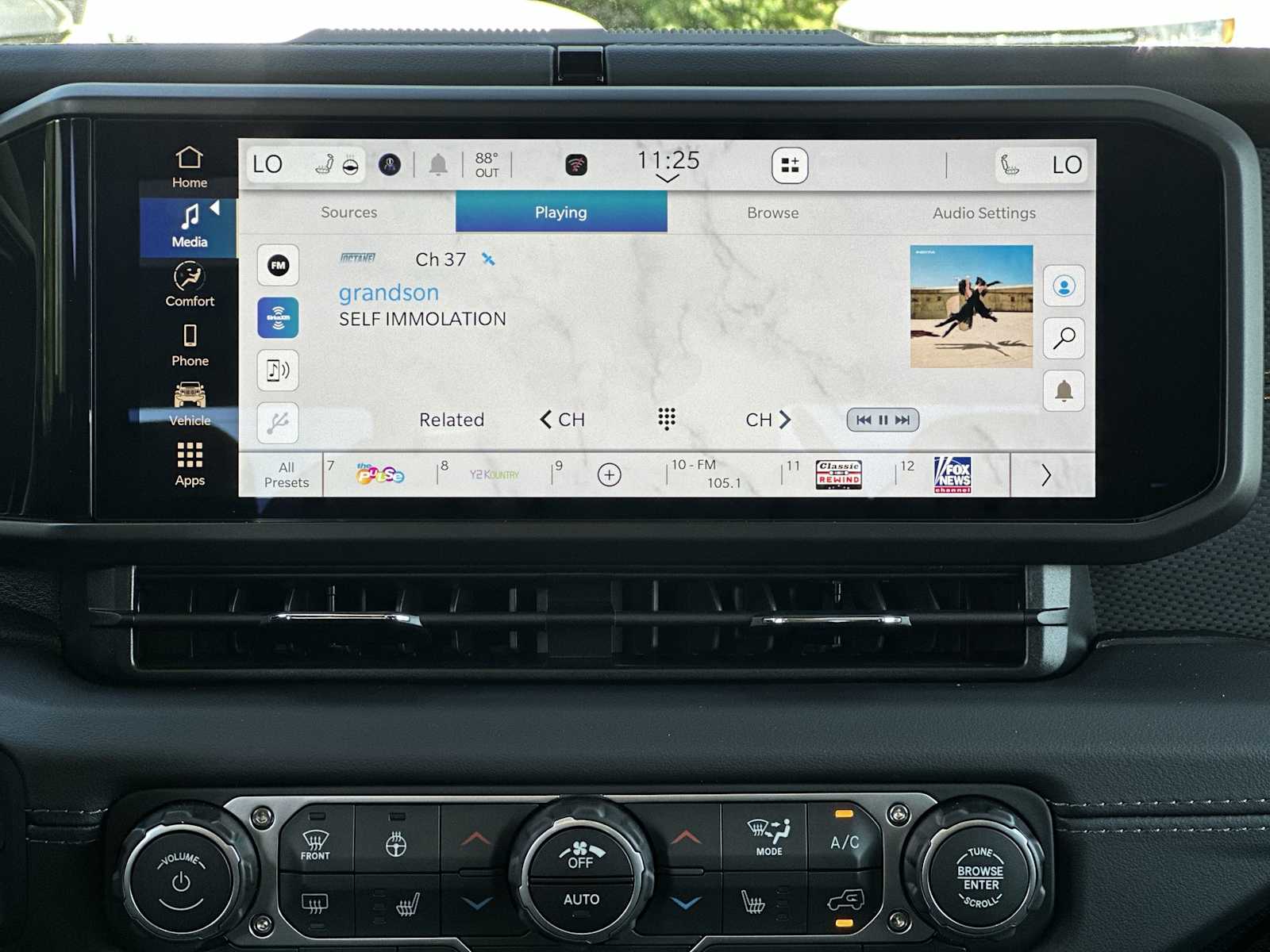 Thumbnail: 2025 Jeep Gladiator - 12