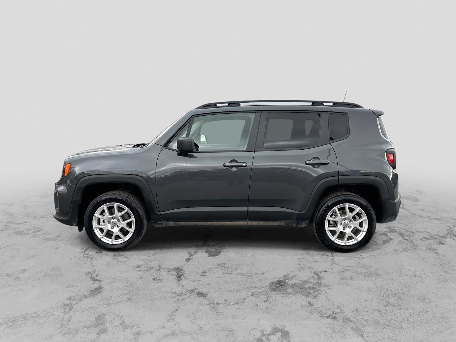 Thumbnail: 2023 Jeep Renegade - 5