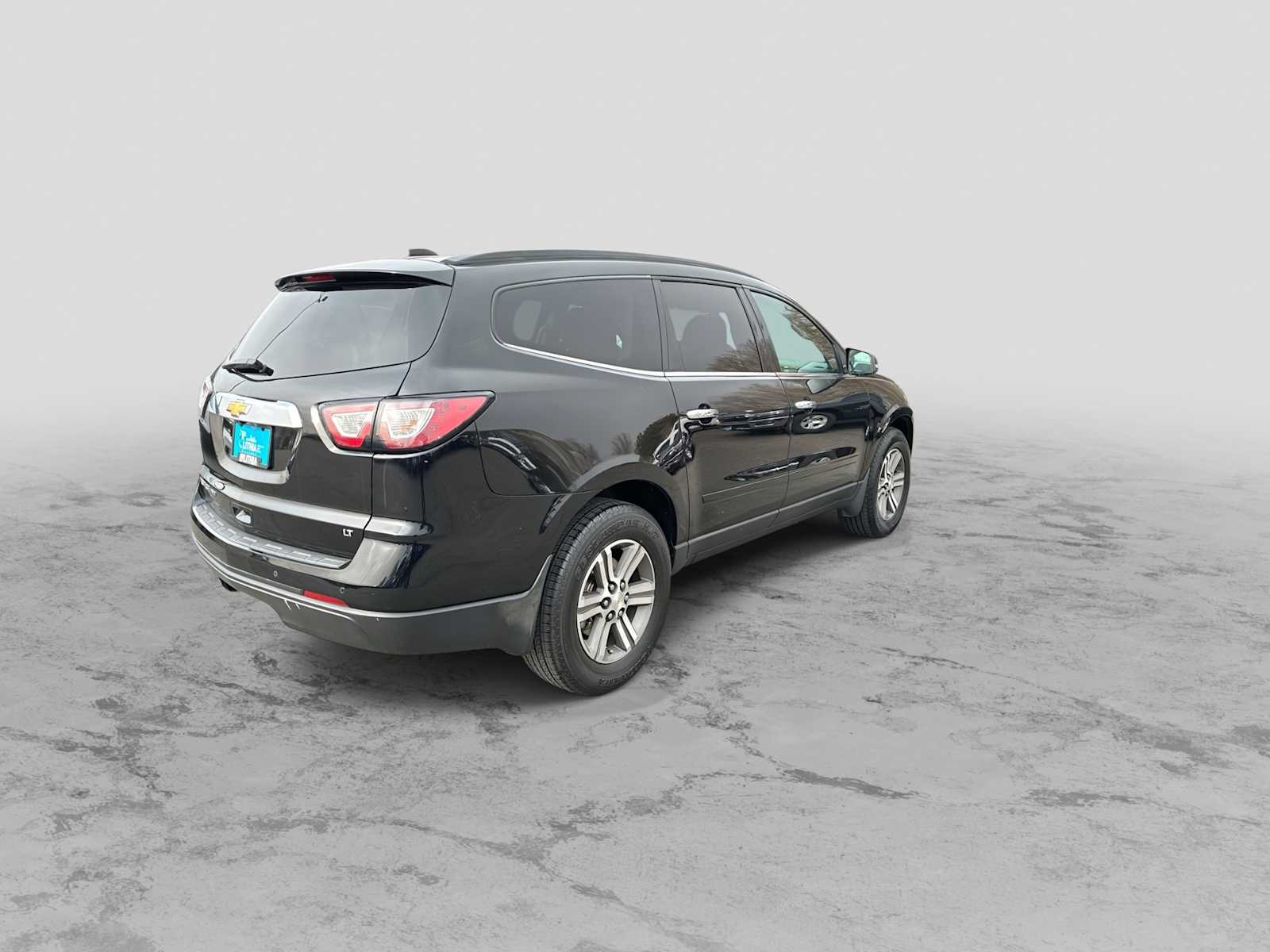 Thumbnail: 2017 Chevrolet Traverse - 8