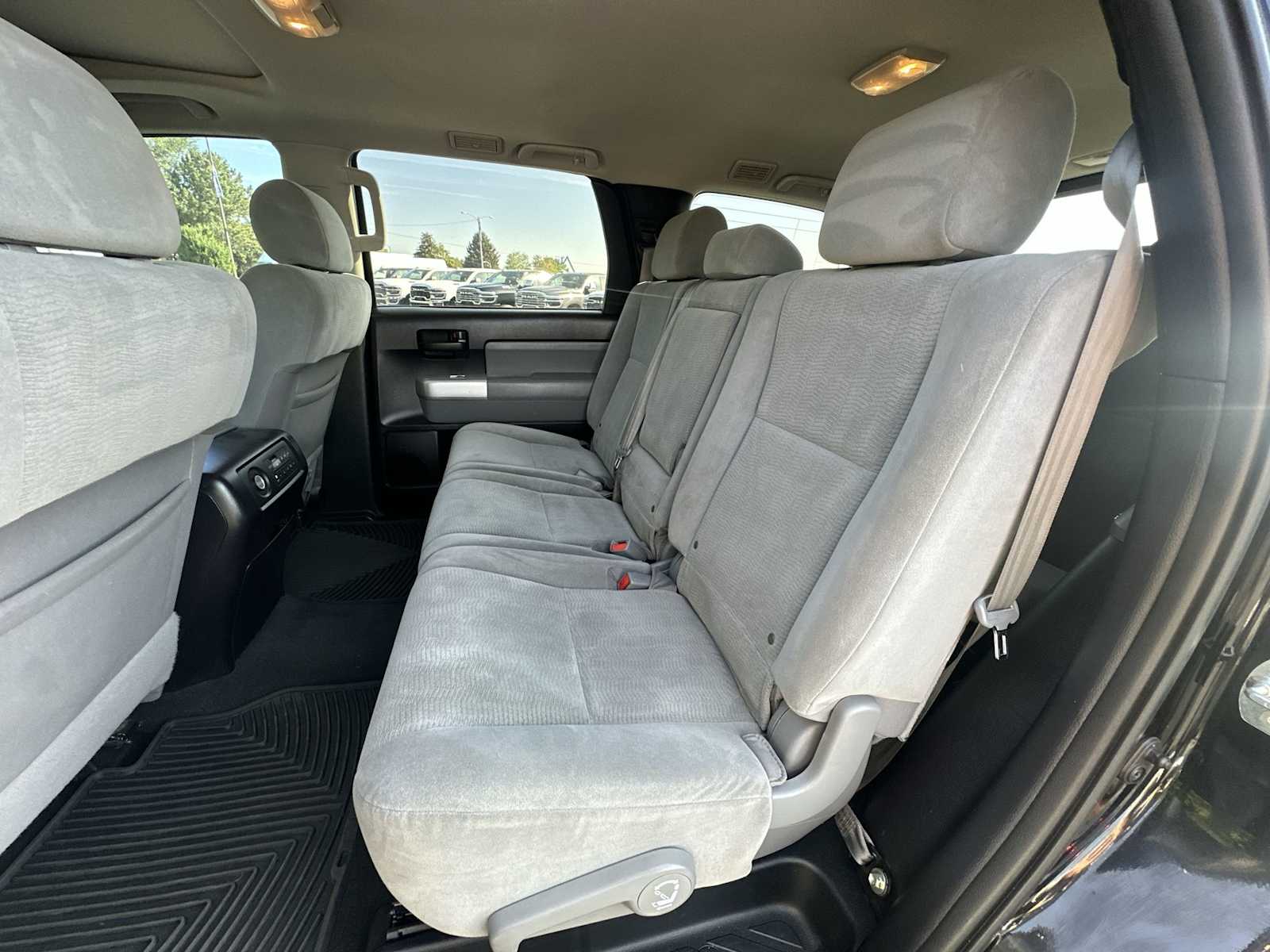Thumbnail: 2019 Toyota Sequoia - 23