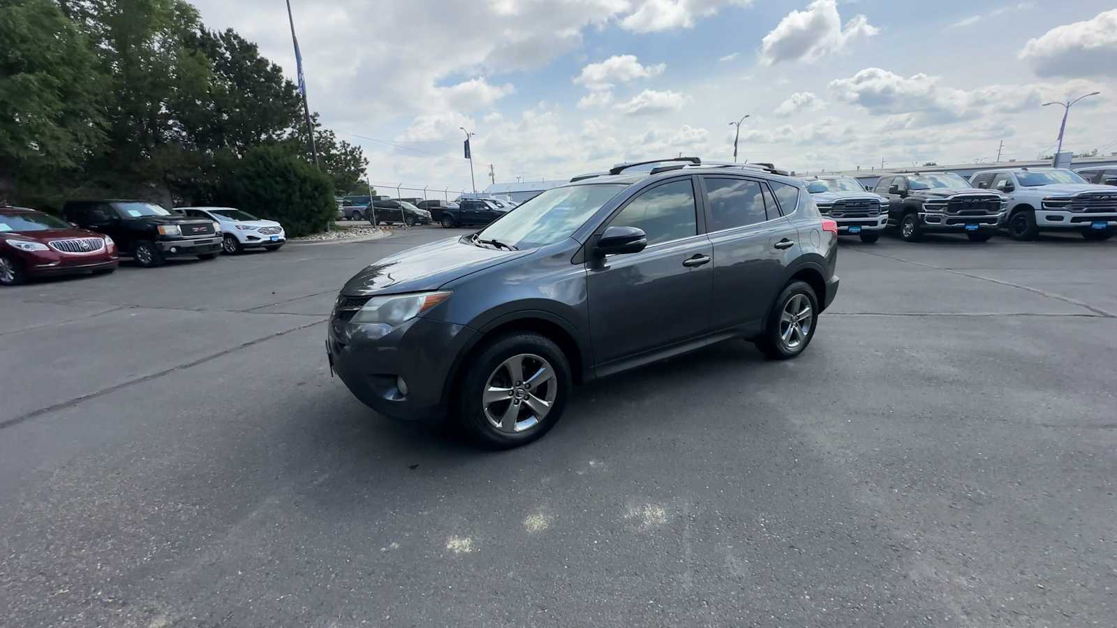 Thumbnail: 2015 Toyota RAV4 - 4