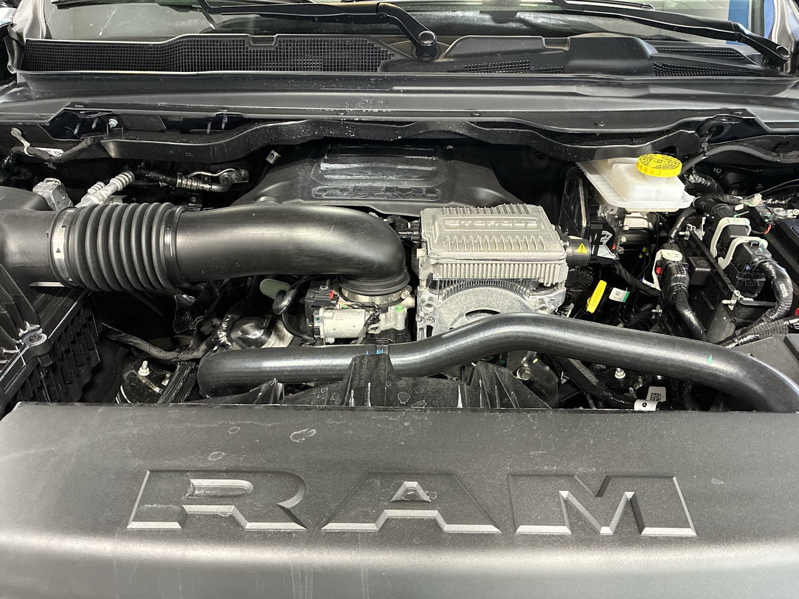 Thumbnail: 2026 RAM 1500 - 17