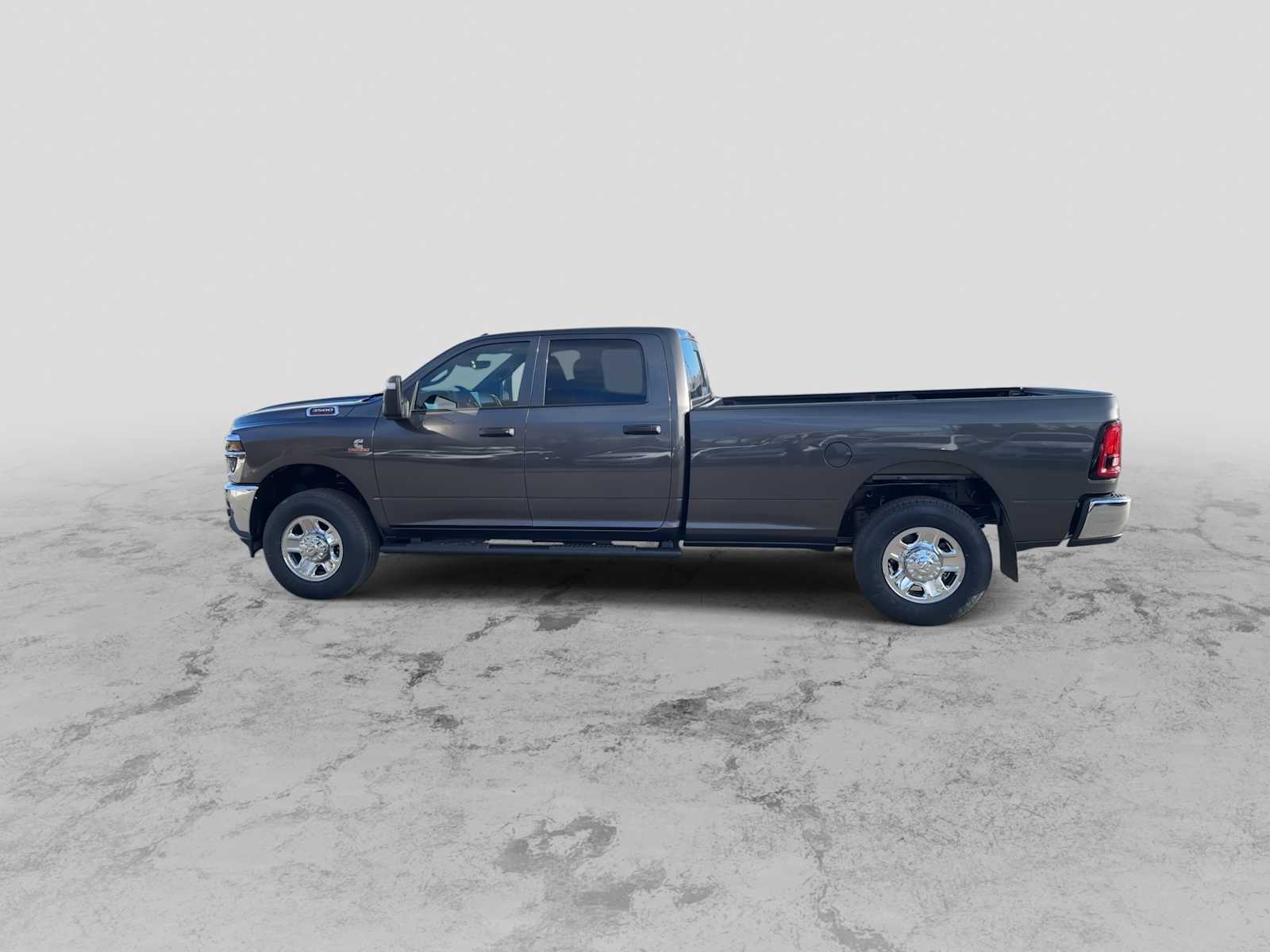 Thumbnail: 2026 RAM 3500 - 5