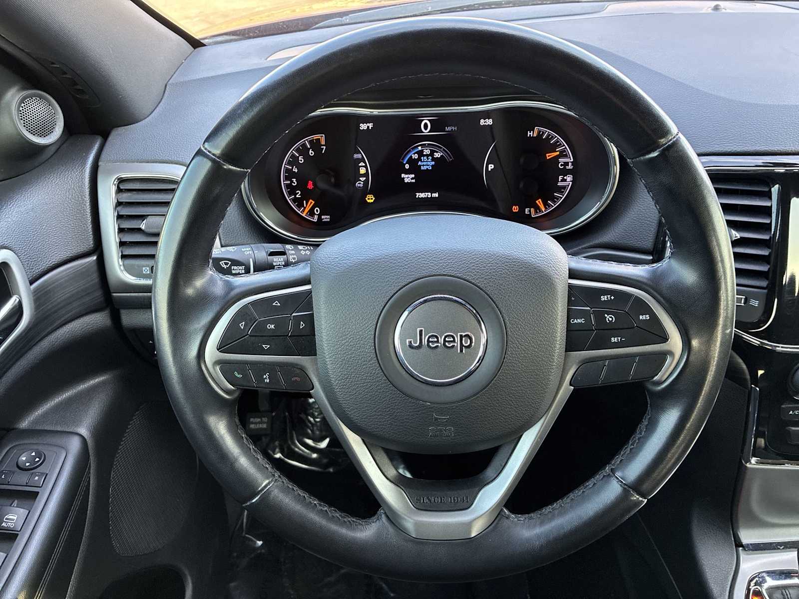 Thumbnail: 2022 Jeep Grand Cherokee - 11