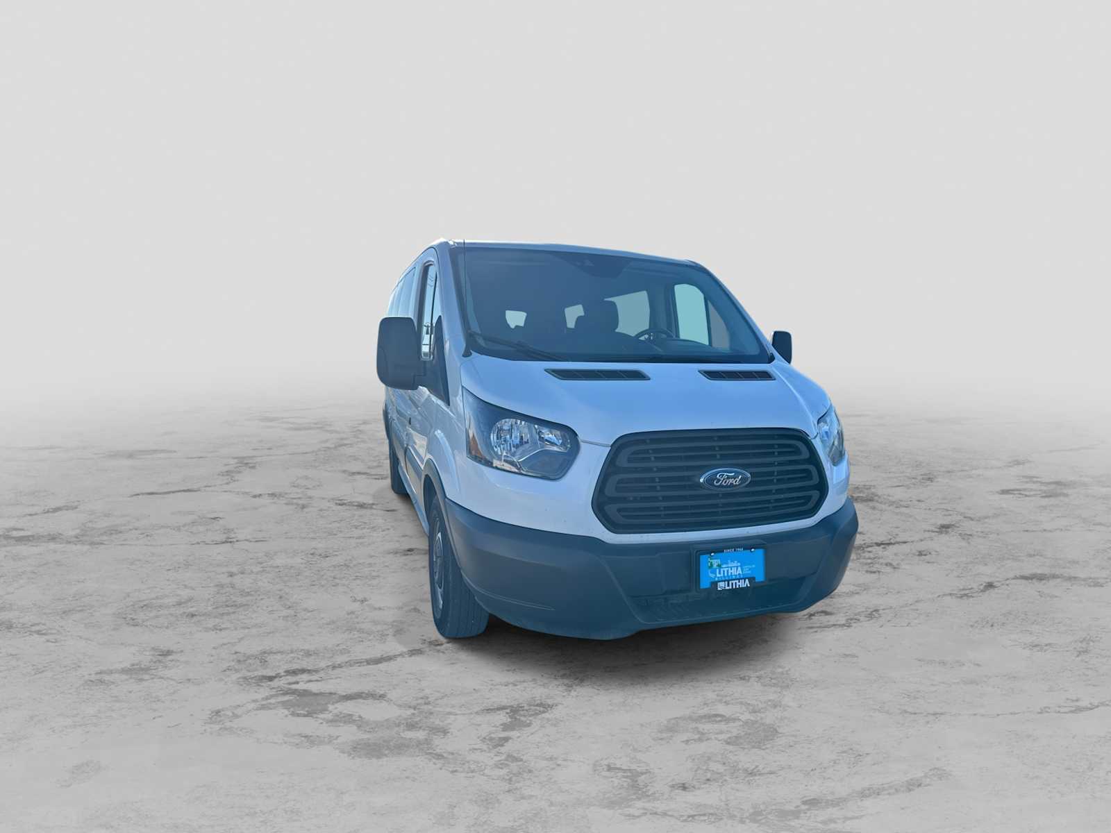 Thumbnail: 2017 Ford Transit Series - 2