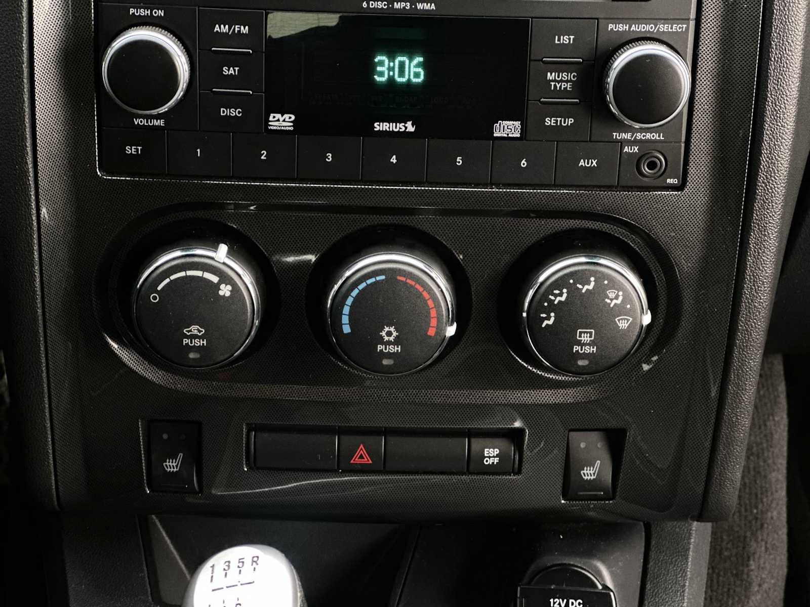 Thumbnail: 2009 Dodge Challenger - 16