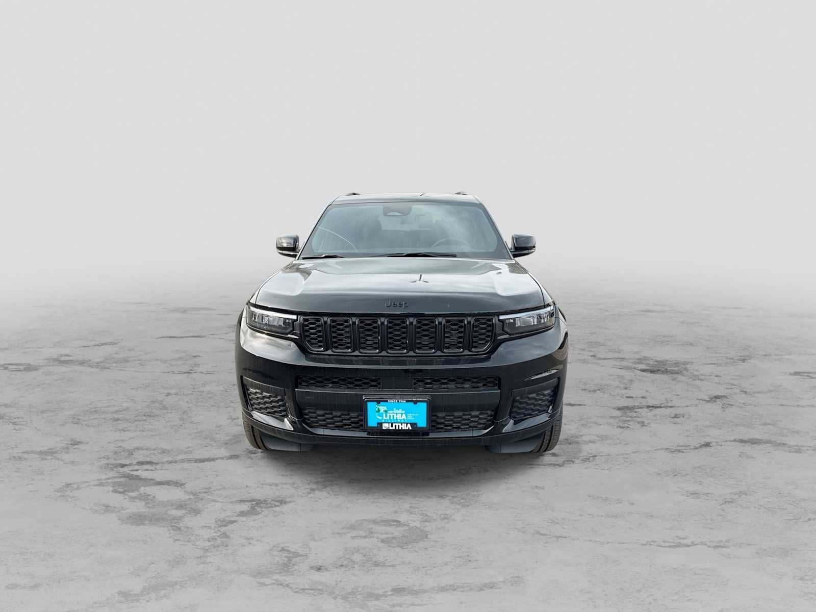 Thumbnail: 2025 Jeep Grand Cherokee - 3