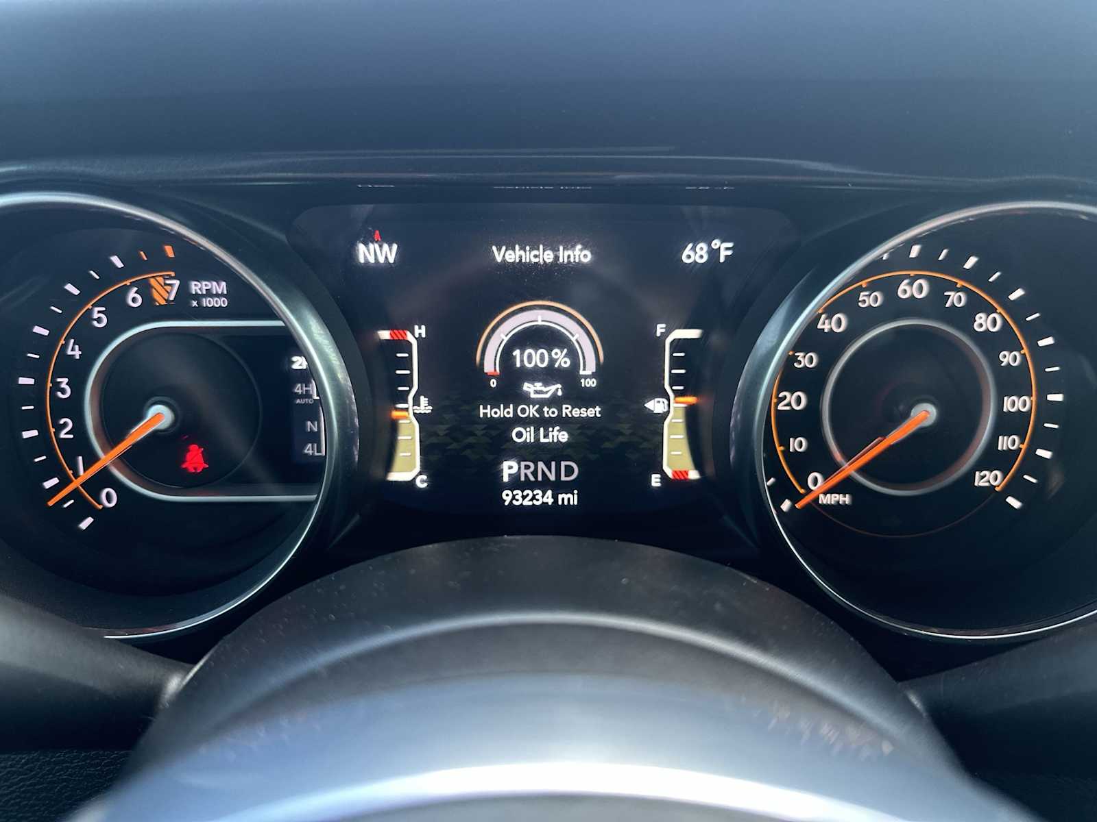 Thumbnail: 2020 Jeep Wrangler - 10
