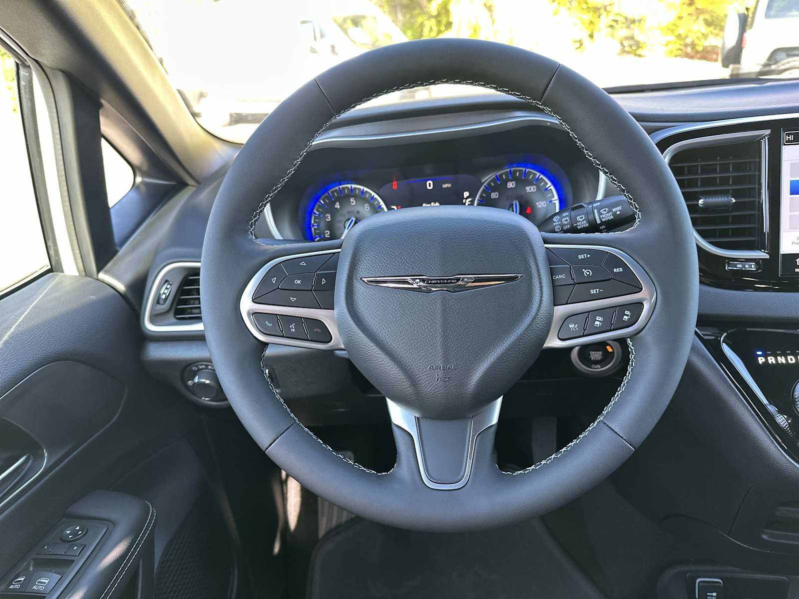 Thumbnail: 2026 Chrysler Voyager - 11