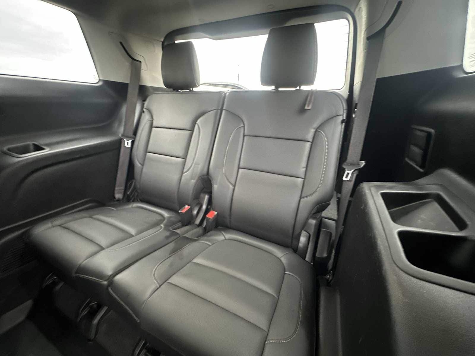 Thumbnail: 2017 GMC Acadia - 23