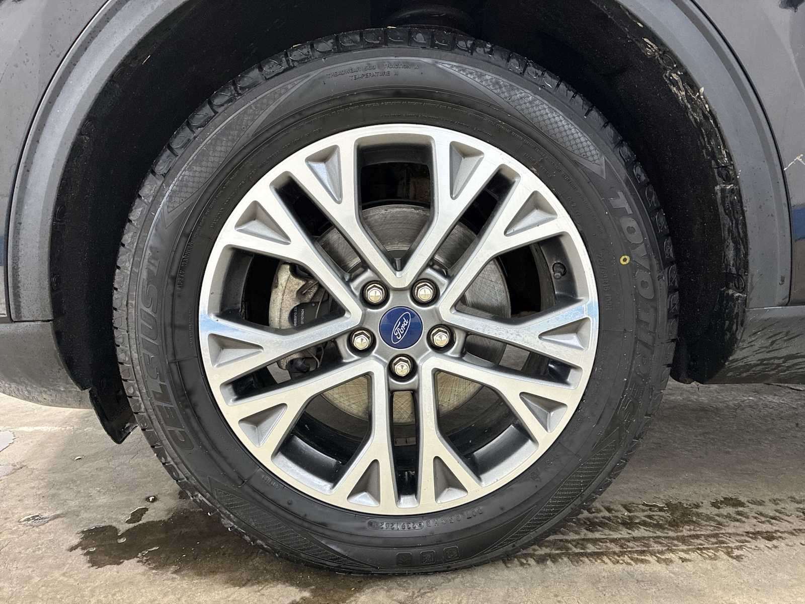 Thumbnail: 2021 Ford Escape - 19