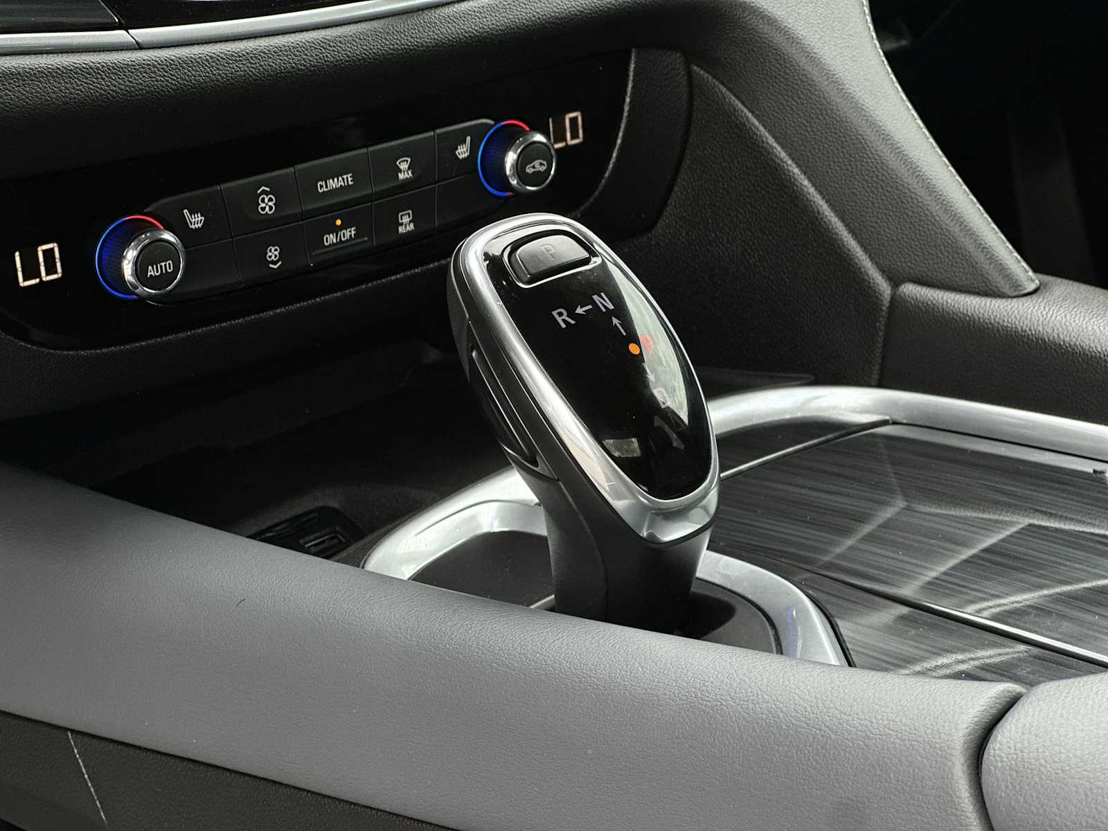 Thumbnail: 2020 Buick Enclave - 21