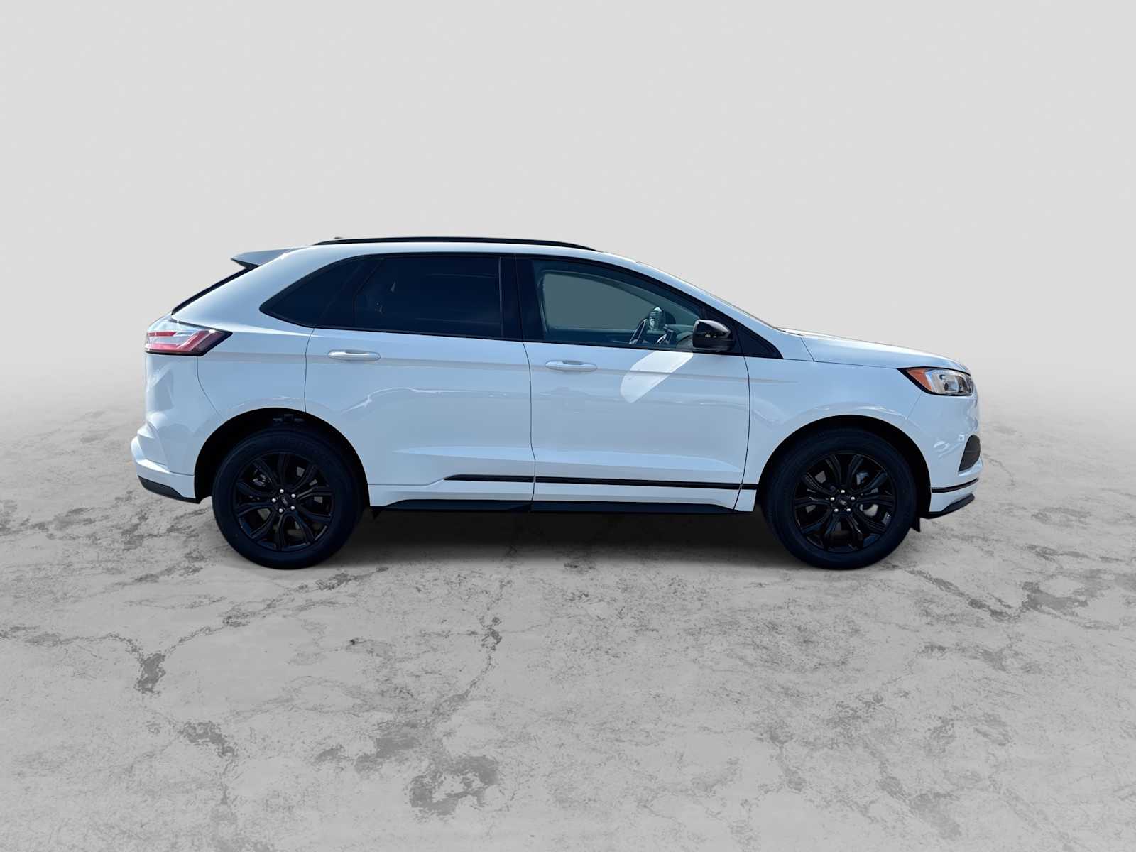 Thumbnail: 2024 Ford Edge - 9