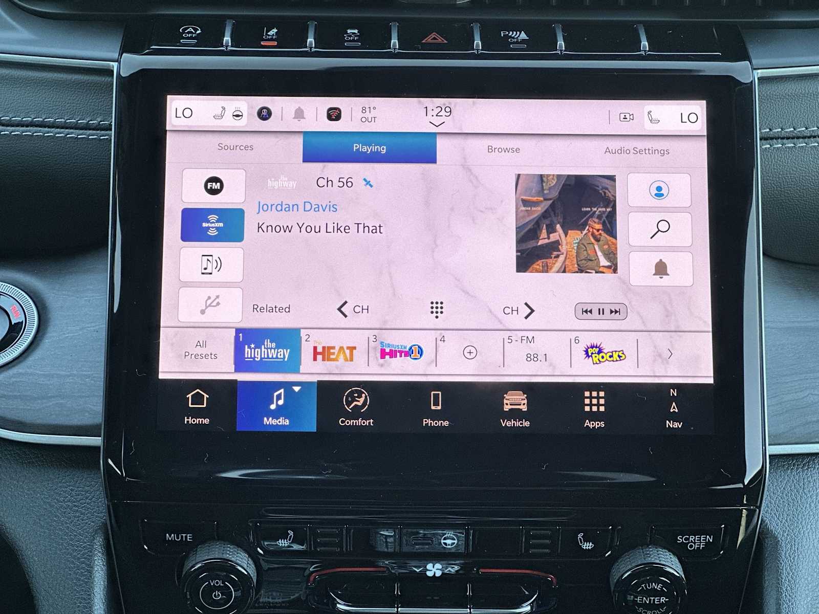 Thumbnail: 2025 Jeep Grand Cherokee - 12