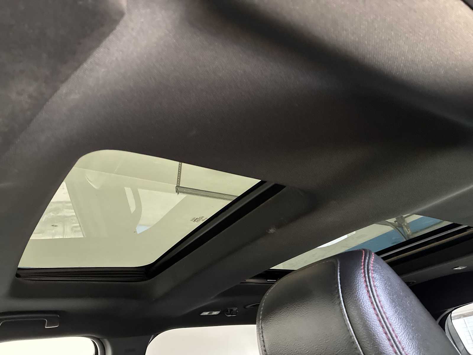 Thumbnail: 2018 Ford Explorer - 16