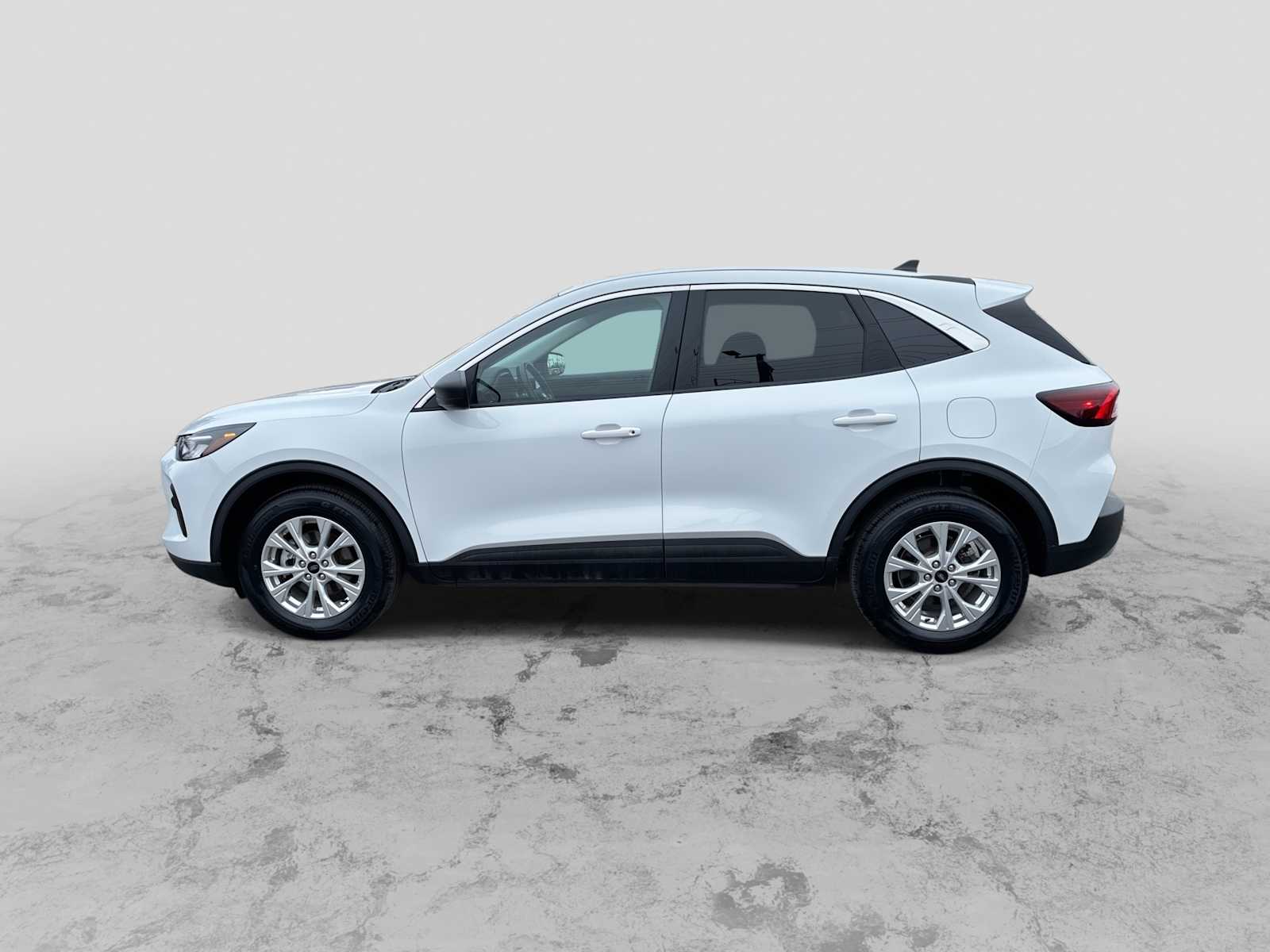 Thumbnail: 2023 Ford Escape - 5