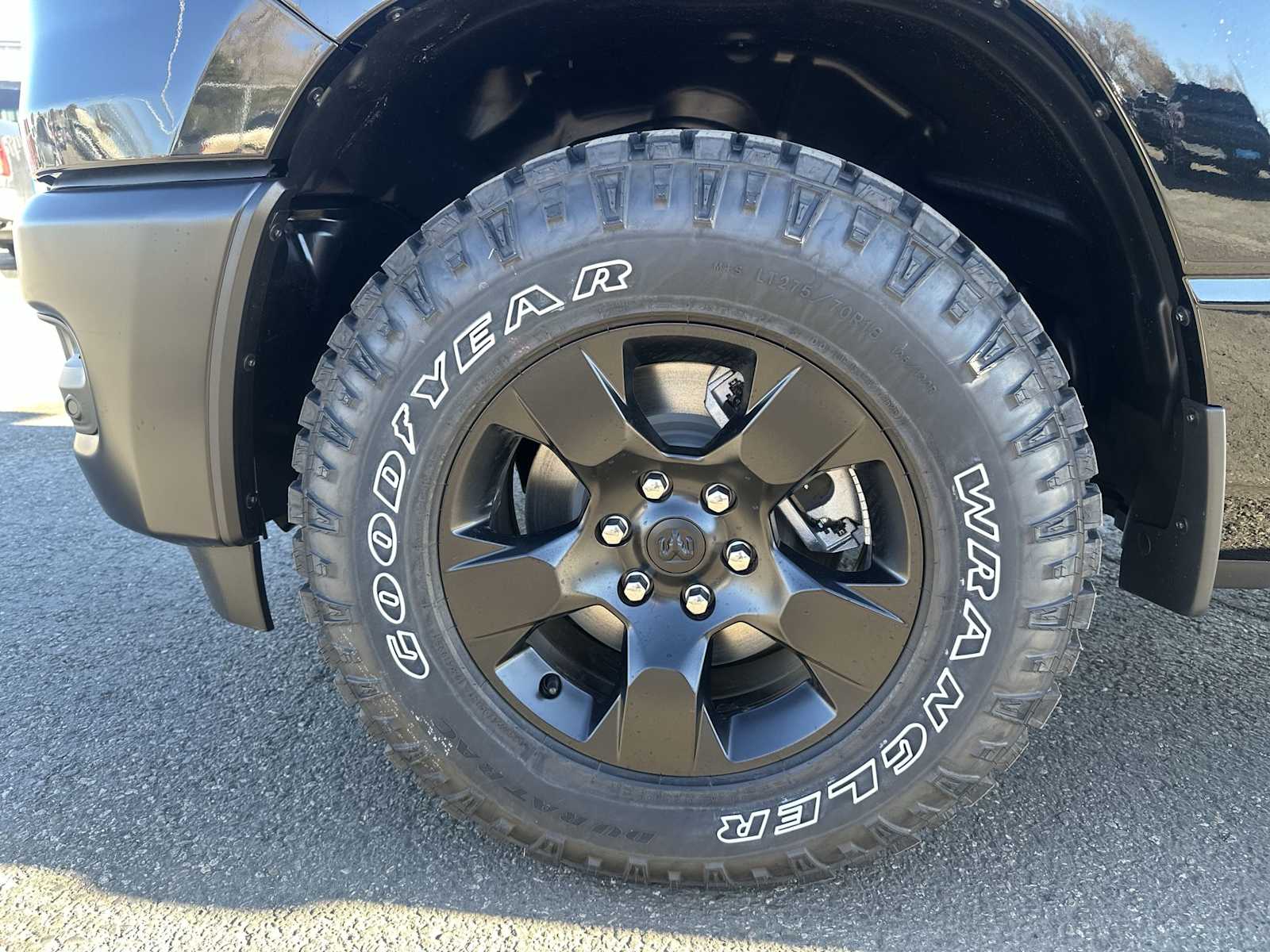 Thumbnail: 2026 RAM 1500 - 17