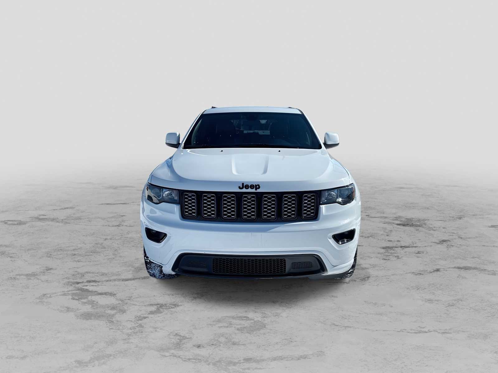 Thumbnail: 2021 Jeep Grand Cherokee - 3