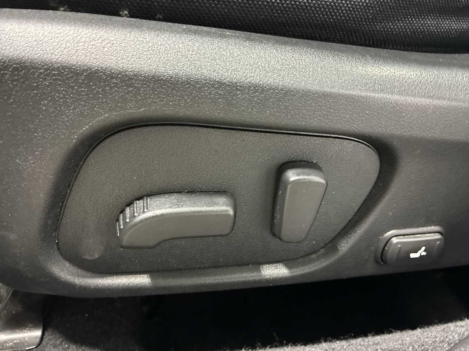 Thumbnail: 2016 Subaru Forester - 14