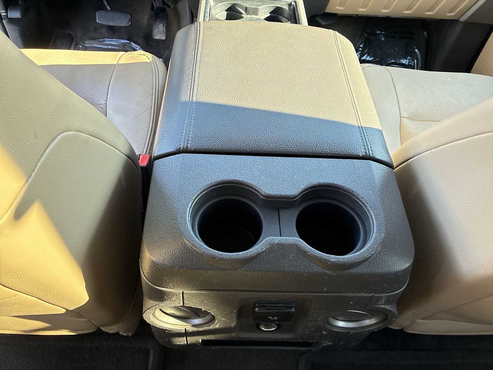 Thumbnail: 2015 Ford F-350 - 20