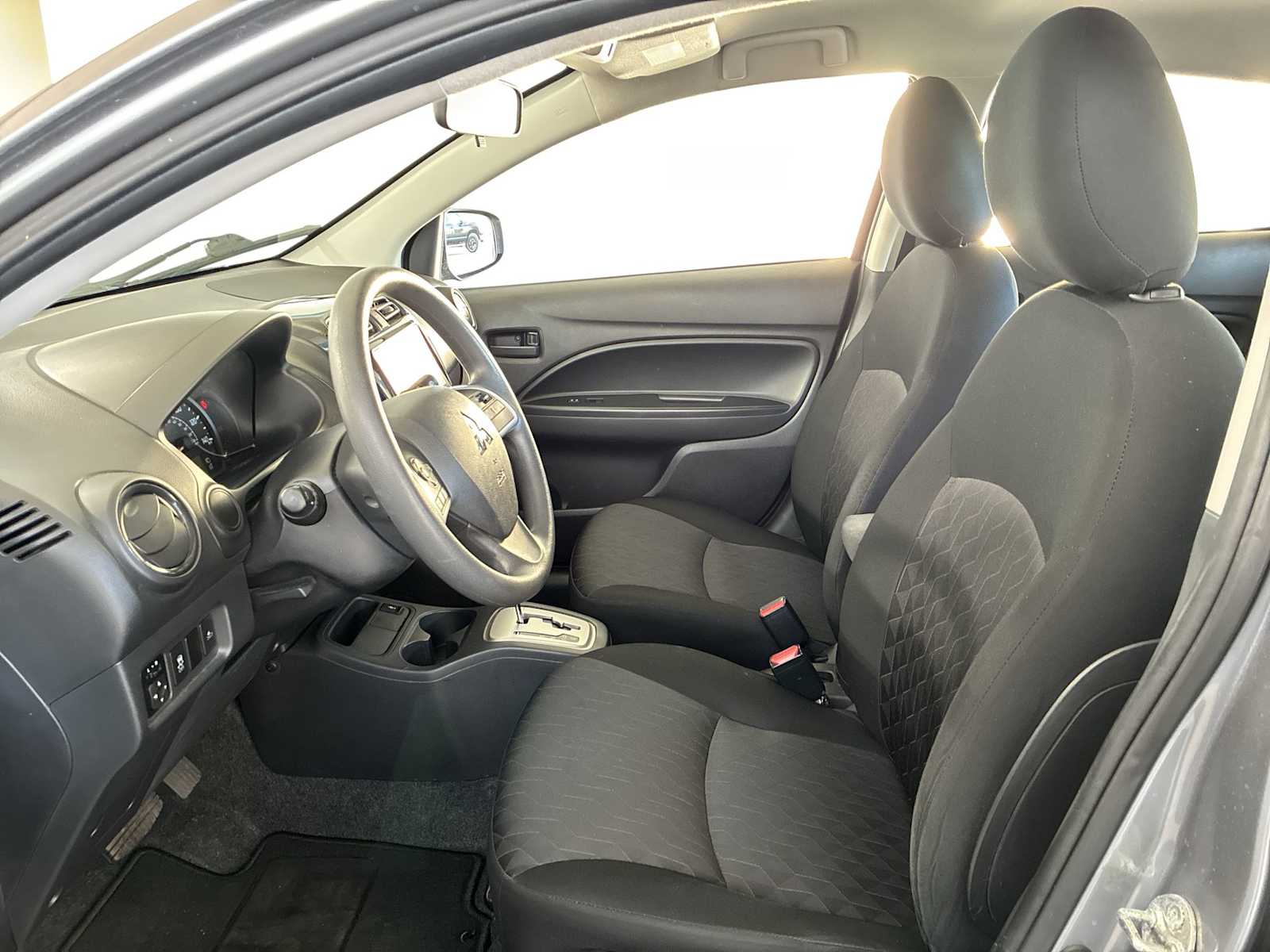 Thumbnail: 2022 Mitsubishi Mirage - 13