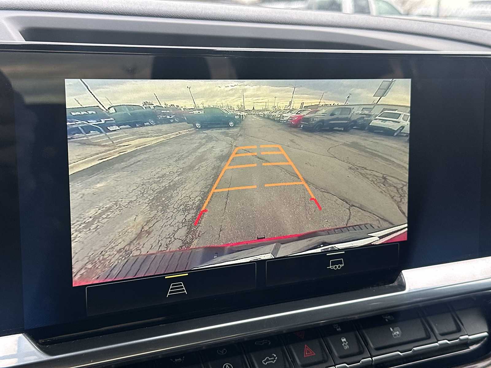 Thumbnail: 2022 Chevrolet Silverado 1500 - 22