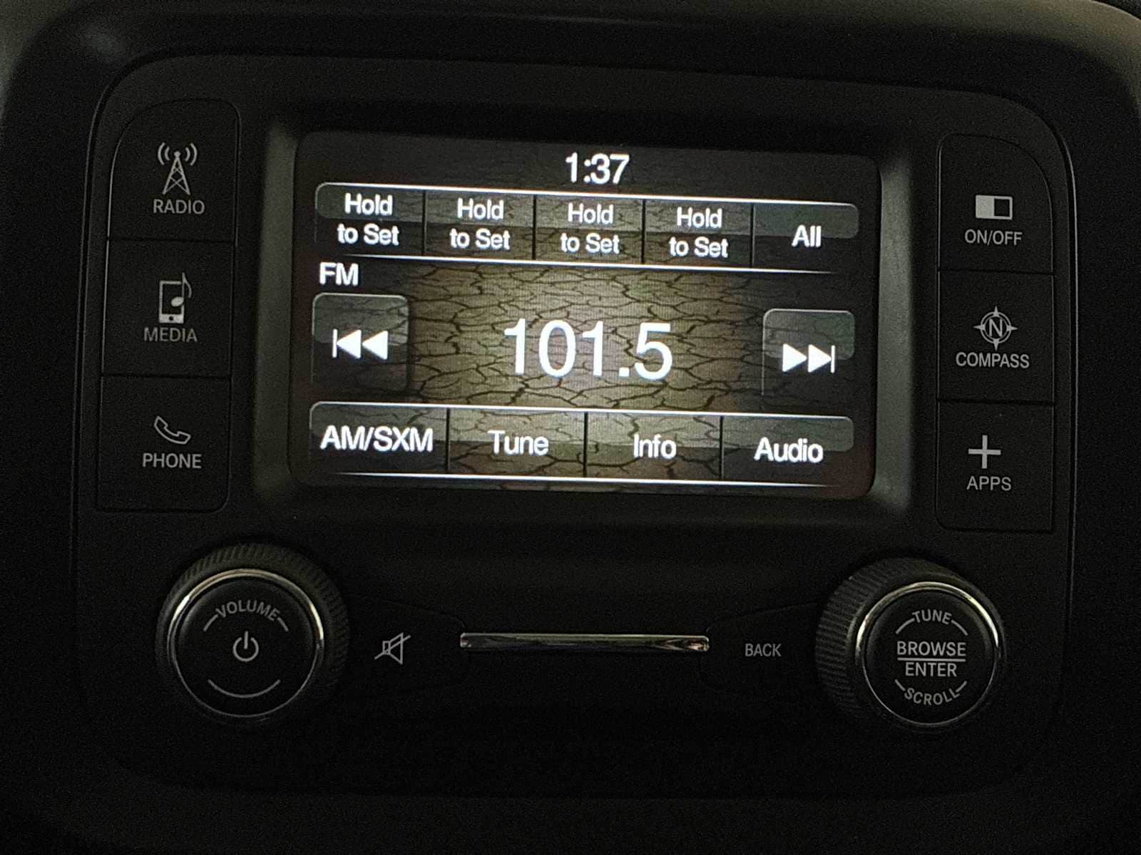 Thumbnail: 2017 Jeep Renegade - 12