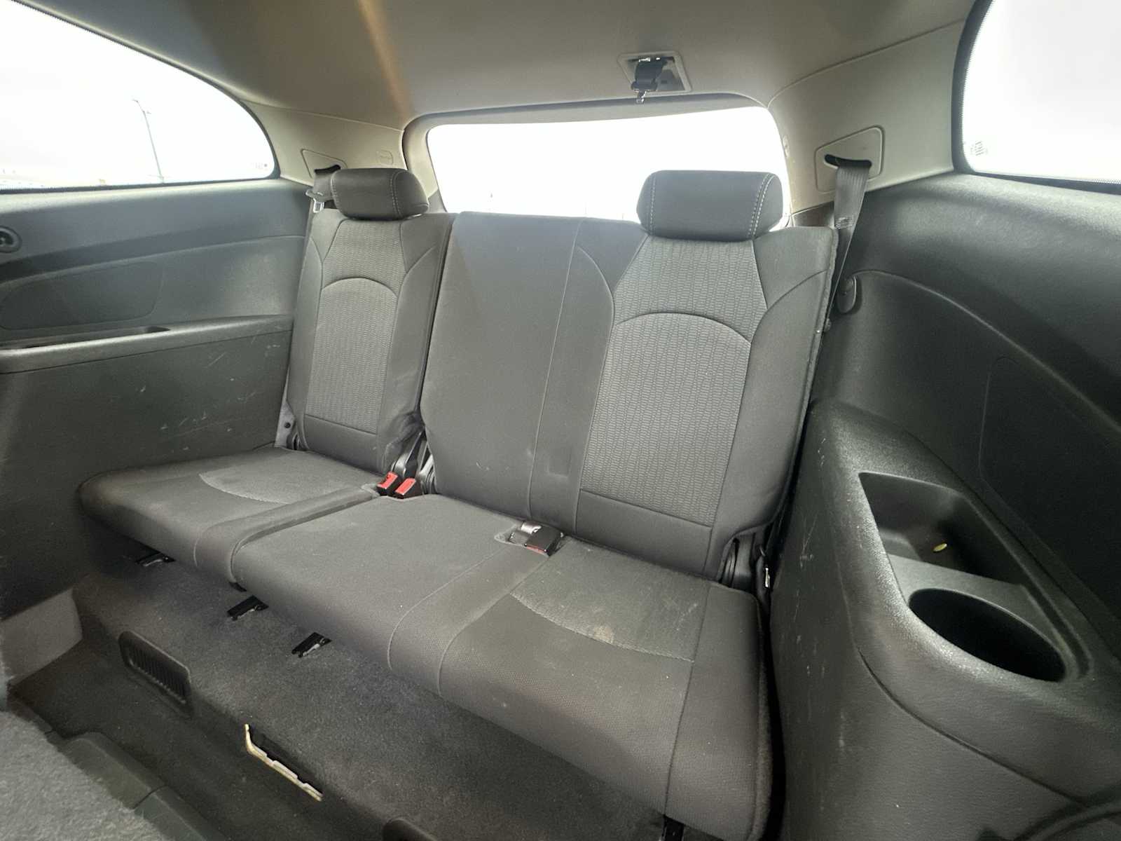 Thumbnail: 2014 Chevrolet Traverse - 23