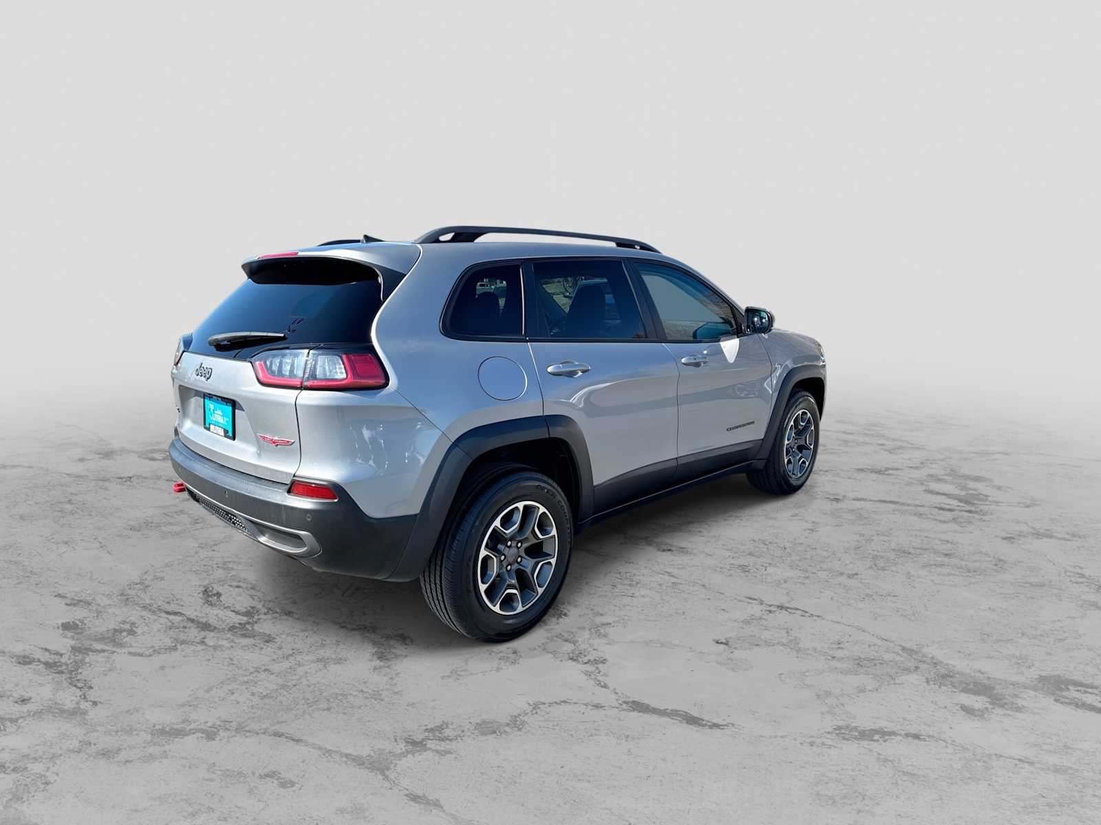 Thumbnail: 2020 Jeep Cherokee - 8