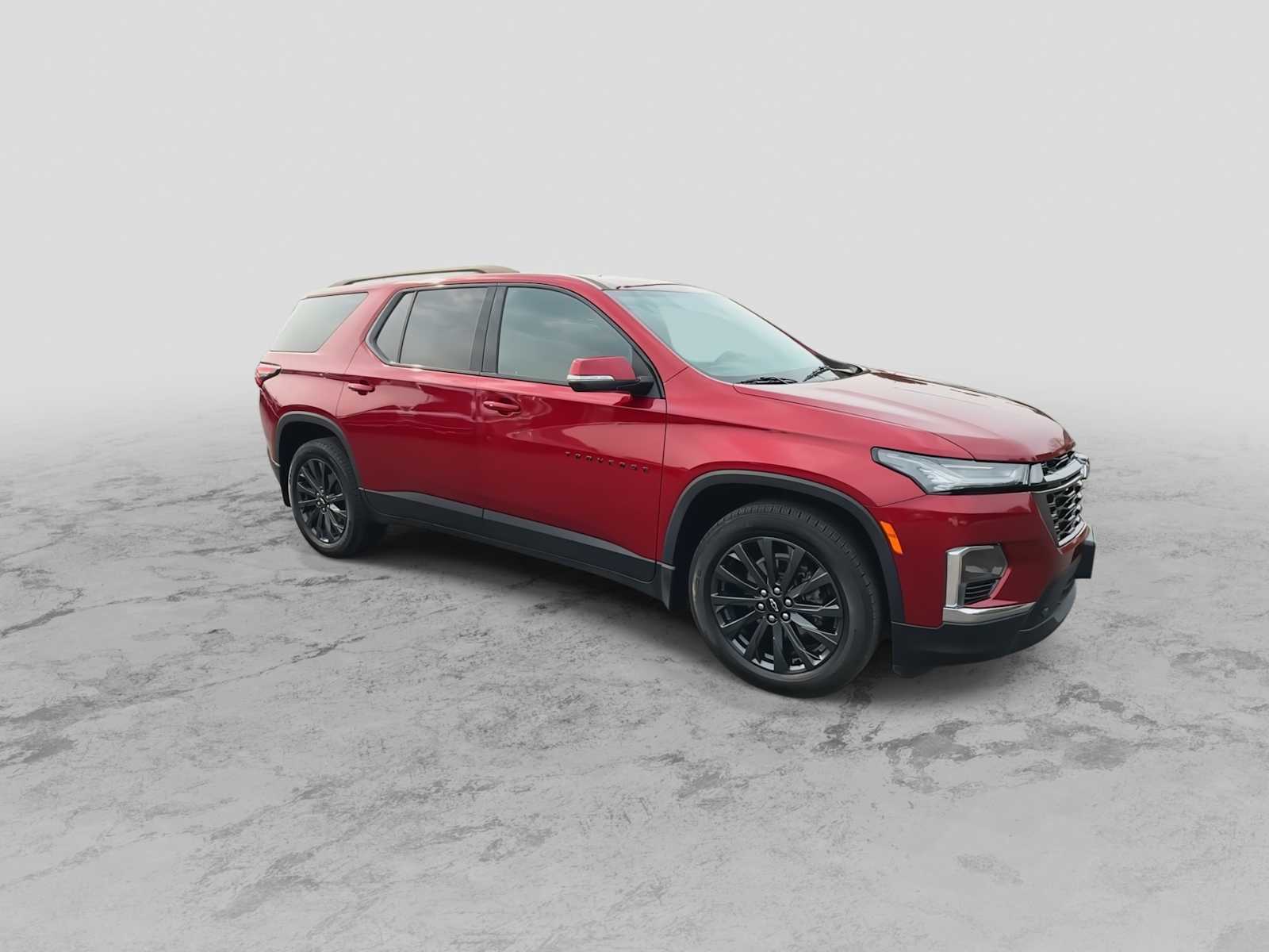 2023 Chevrolet Traverse RS photo 2