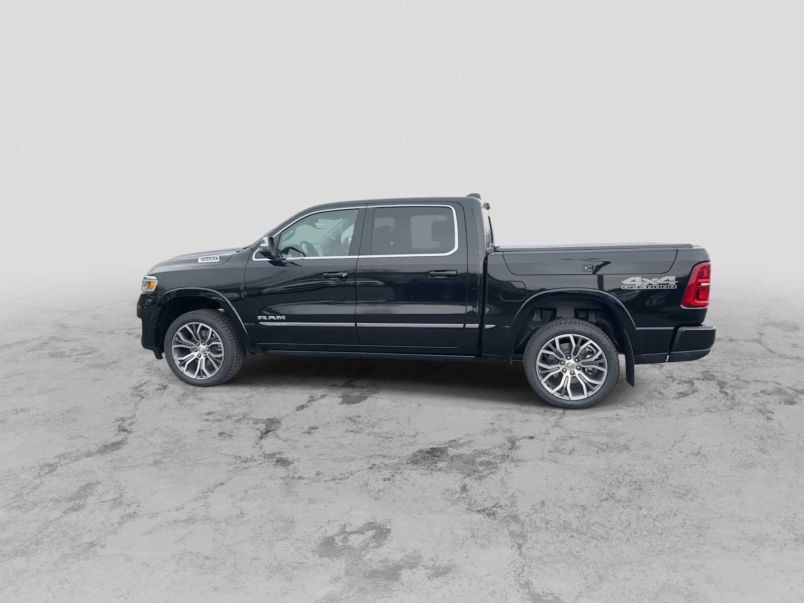 Thumbnail: 2026 RAM 1500 - 5