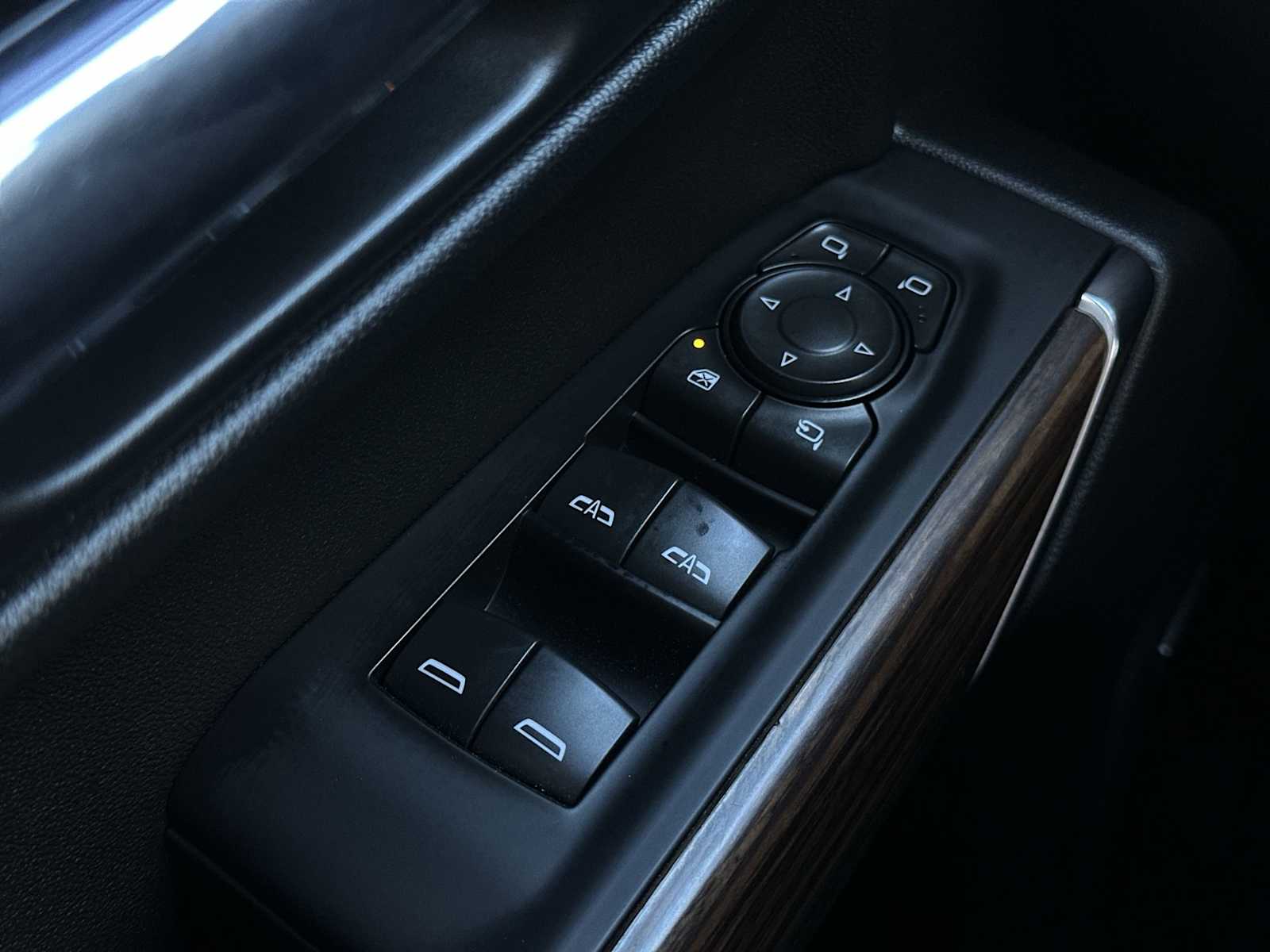 Thumbnail: 2021 Chevrolet Silverado 1500 - 15