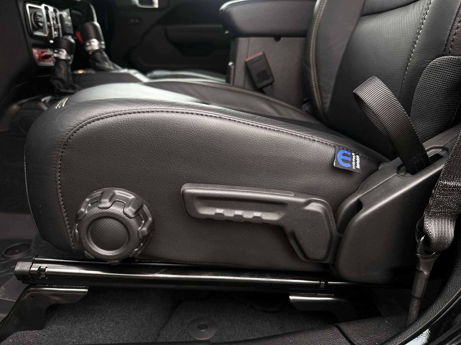 Thumbnail: 2026 Jeep Wrangler - 14