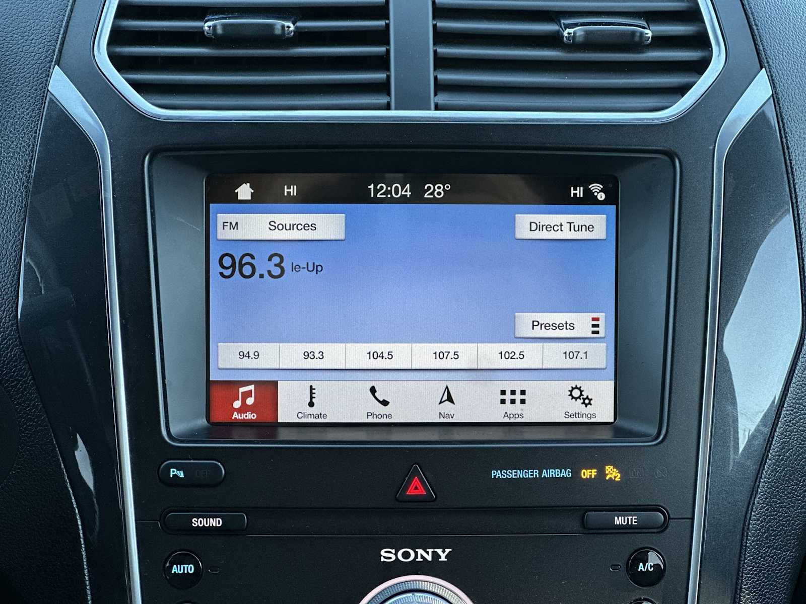 Thumbnail: 2019 Ford Explorer - 12