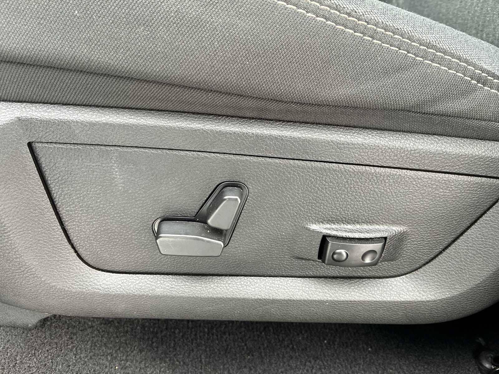 Thumbnail: 2022 RAM 1500 Classic - 14