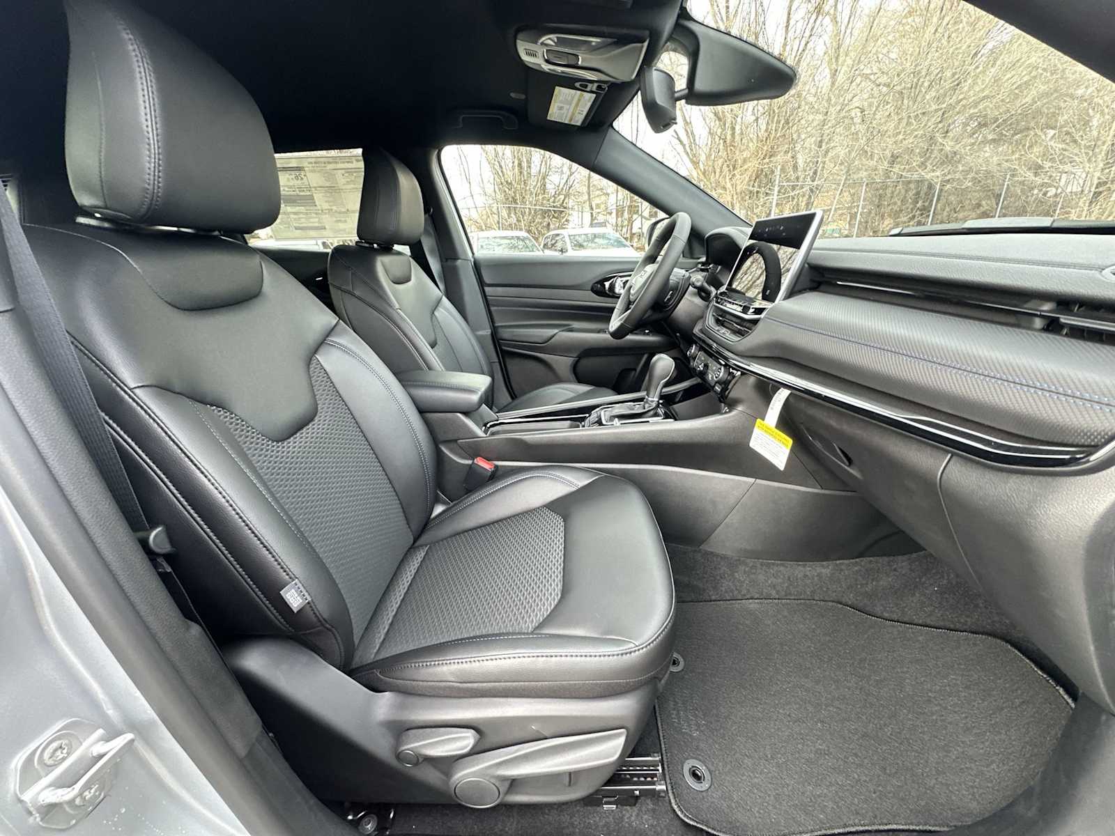 Thumbnail: 2026 Jeep Compass - 23