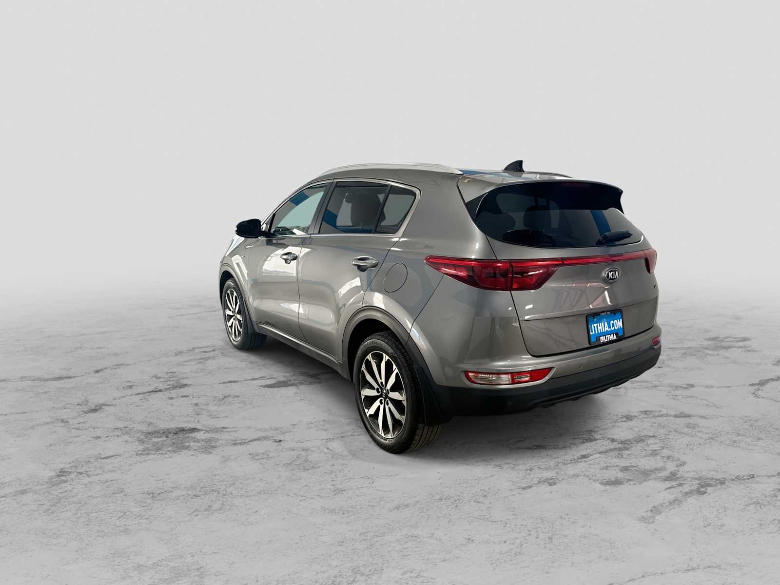 Thumbnail: 2017 Kia Sportage - 6