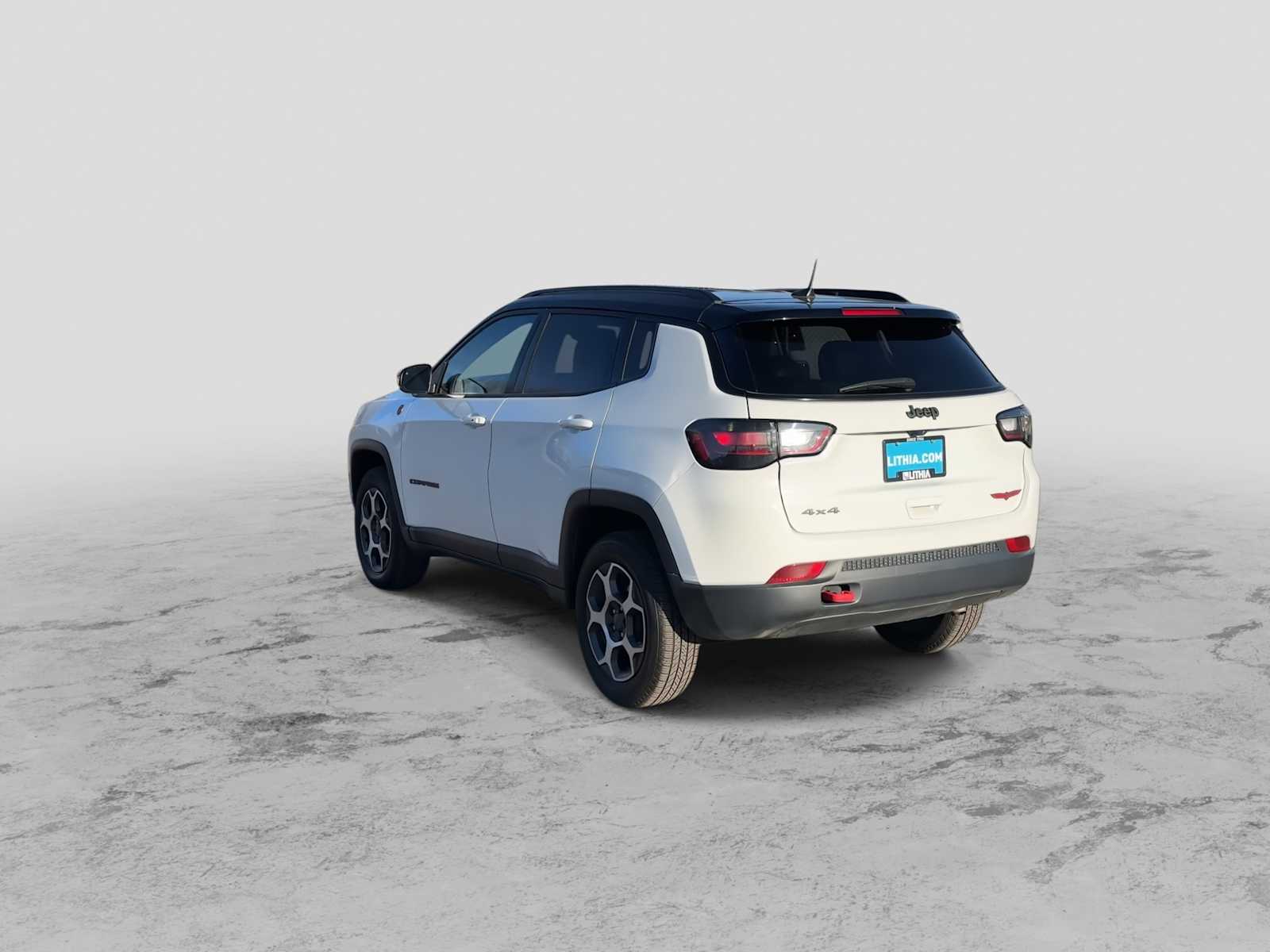Thumbnail: 2022 Jeep Compass - 6