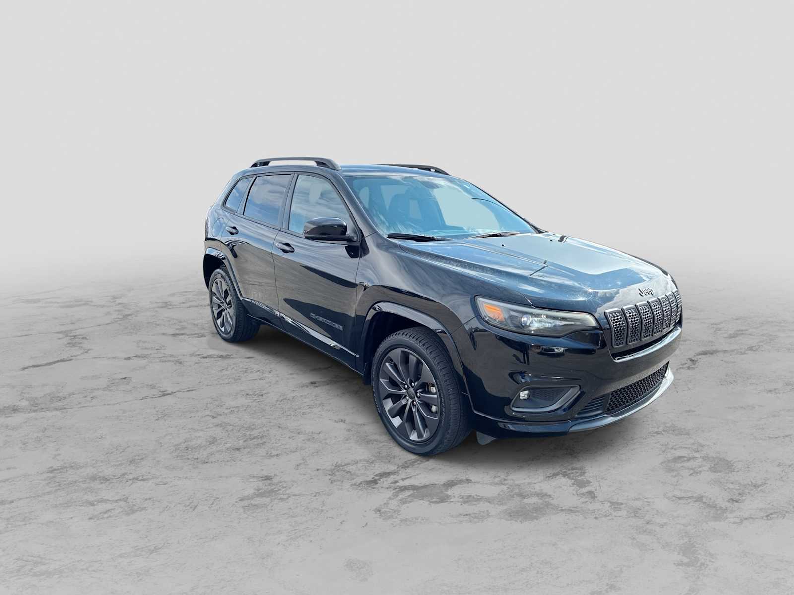 Thumbnail: 2019 Jeep Cherokee - 2