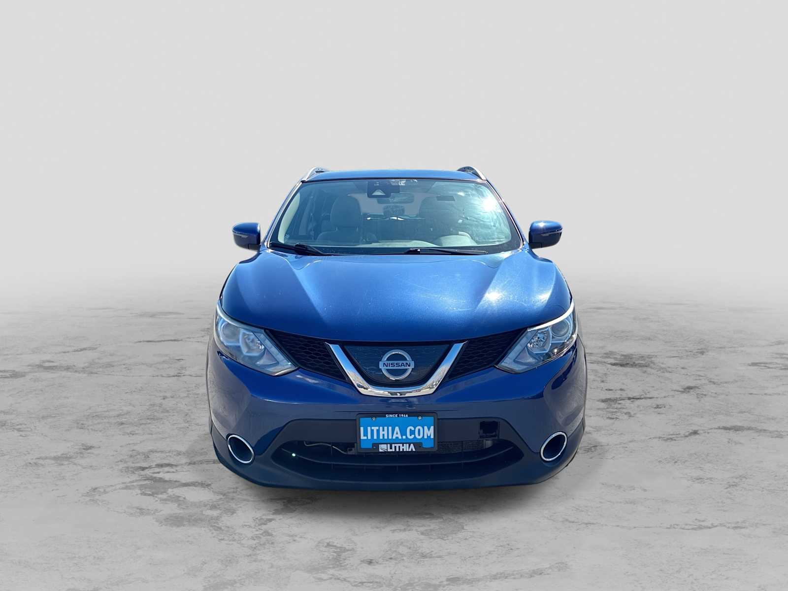 Thumbnail: 2019 Nissan Rogue Sport - 3