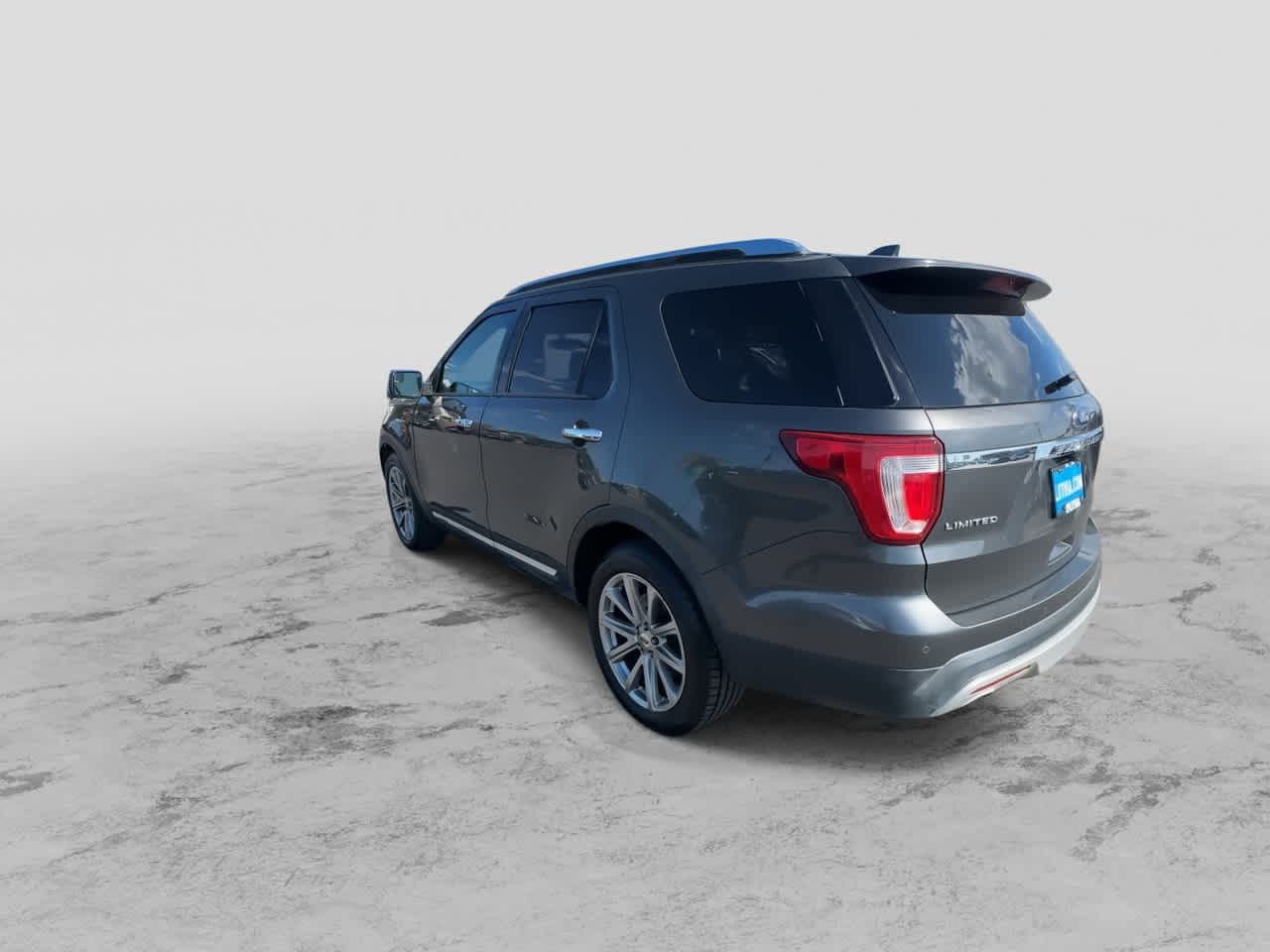 Thumbnail: 2016 Ford Explorer - 6