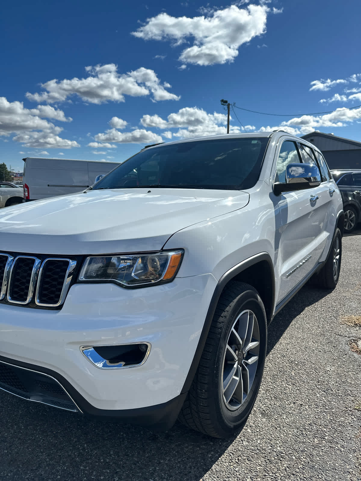 2022 Jeep Cherokee Limited photo 2