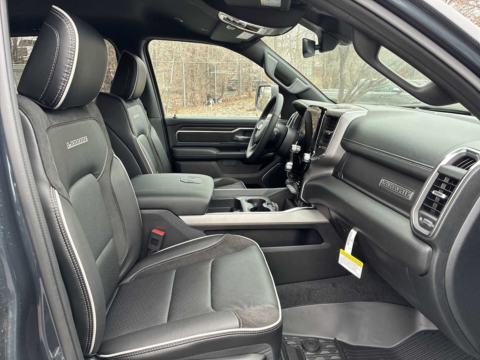 Thumbnail: 2026 RAM 1500 - 25