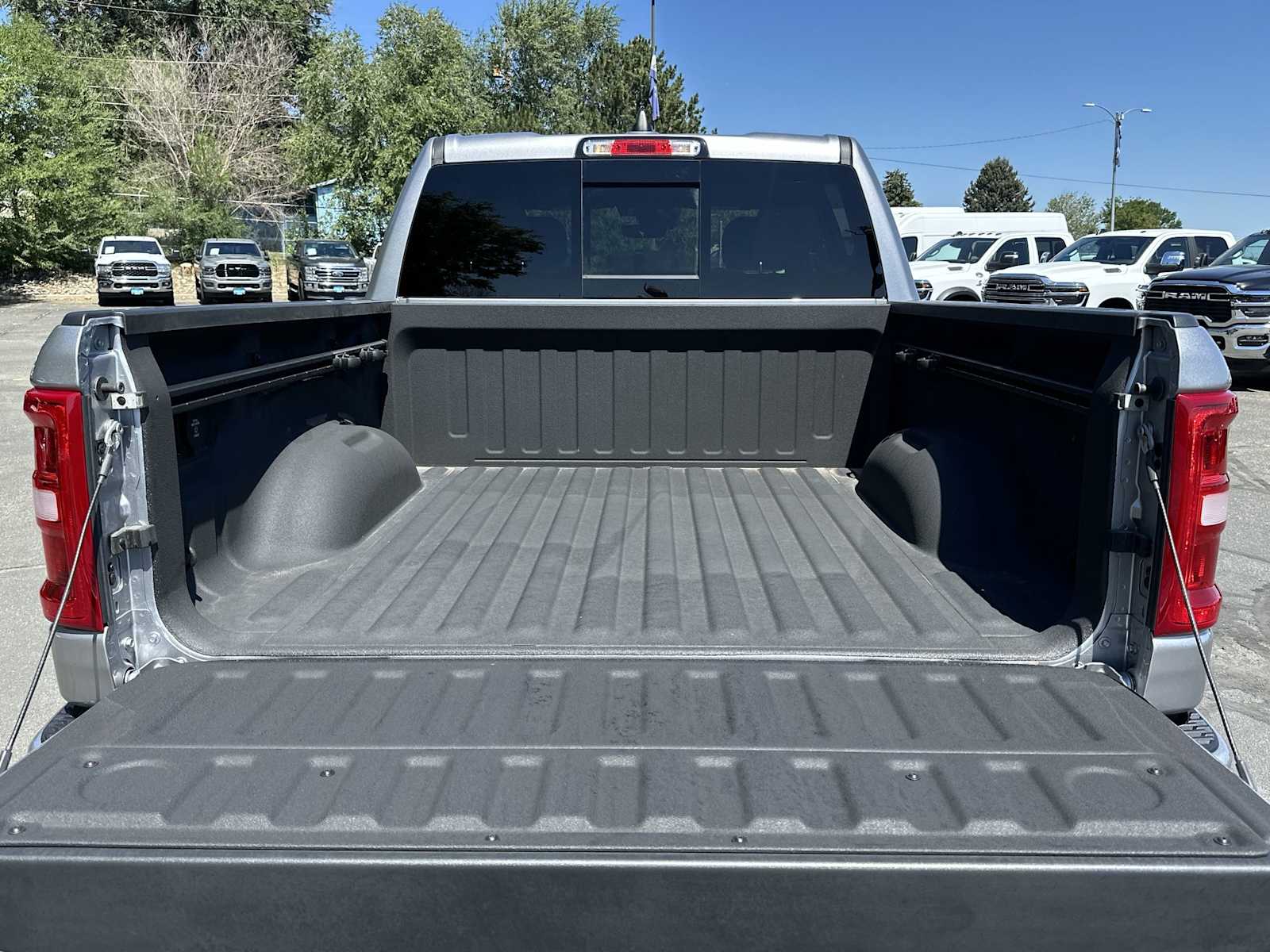 Thumbnail: 2025 RAM 1500 - 19