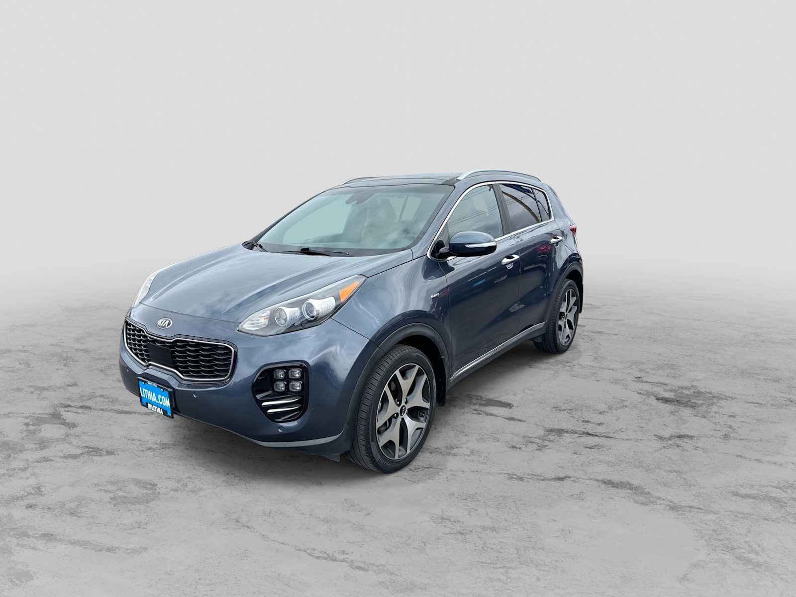 Thumbnail: 2017 Kia Sportage - 4