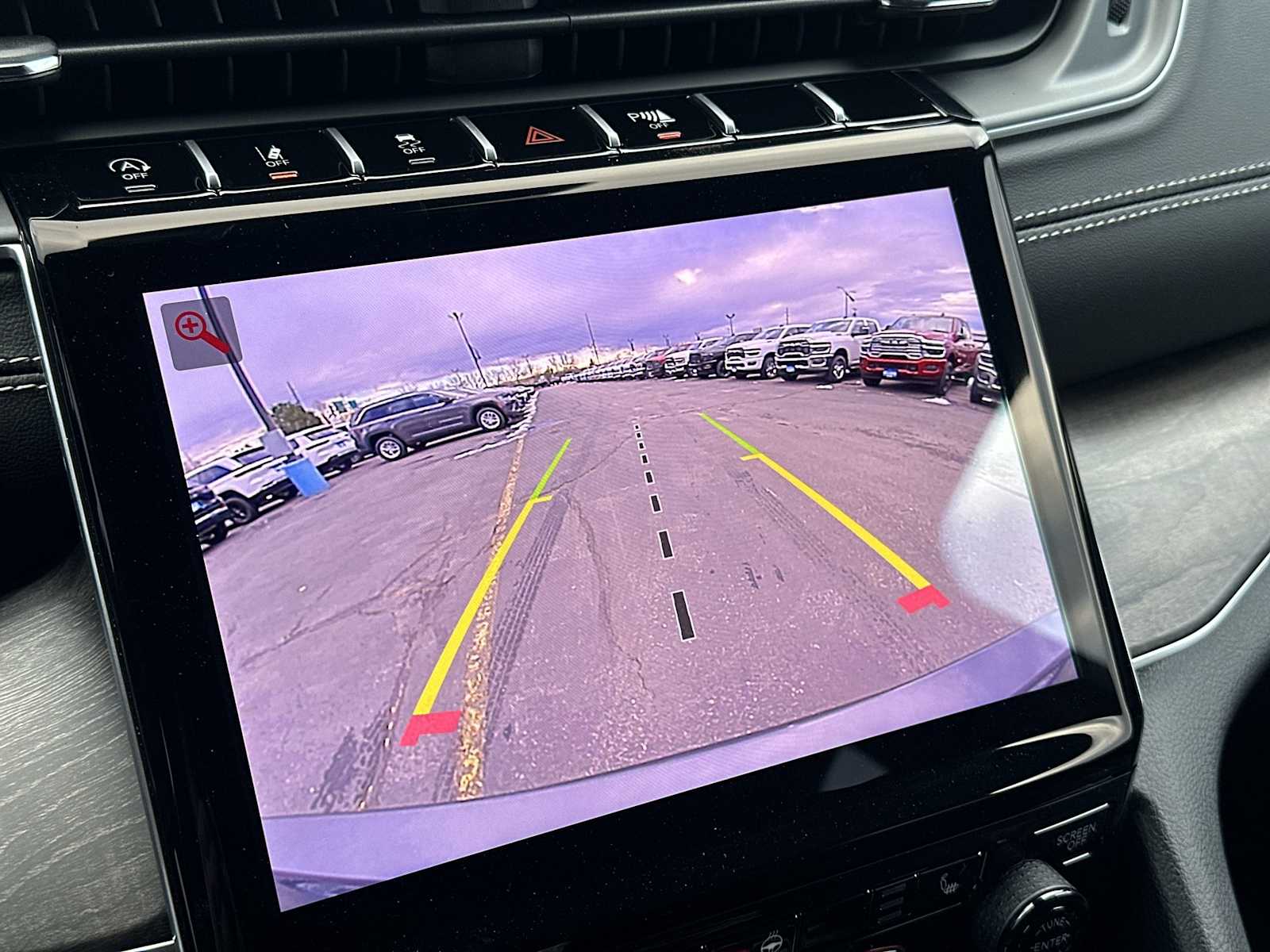 Thumbnail: 2025 Jeep Grand Cherokee - 23