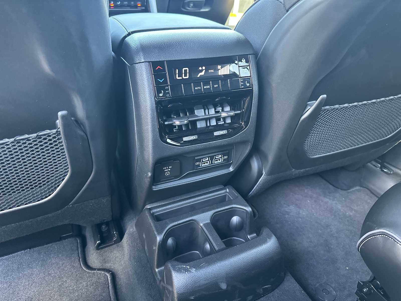 Thumbnail: 2025 Jeep Grand Cherokee - 22