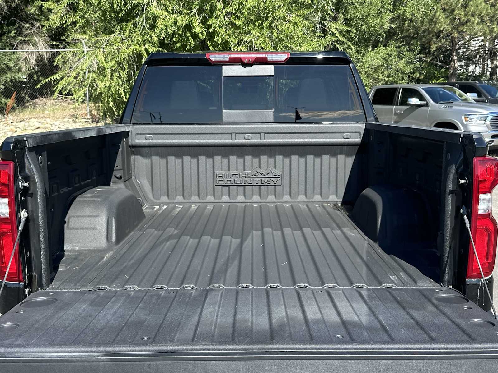 Thumbnail: 2024 Chevrolet Silverado 1500 - 19