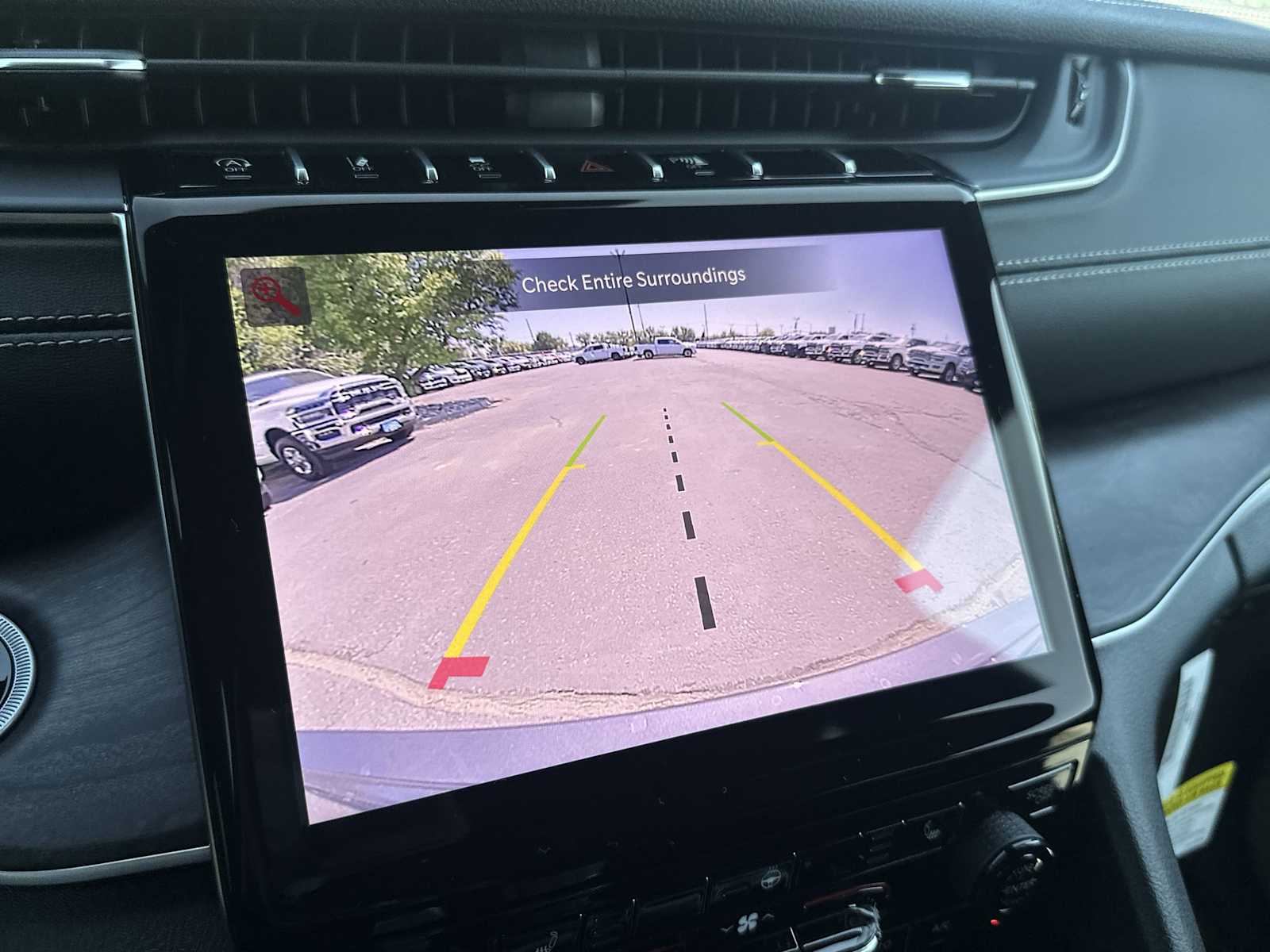 Thumbnail: 2025 Jeep Grand Cherokee - 23